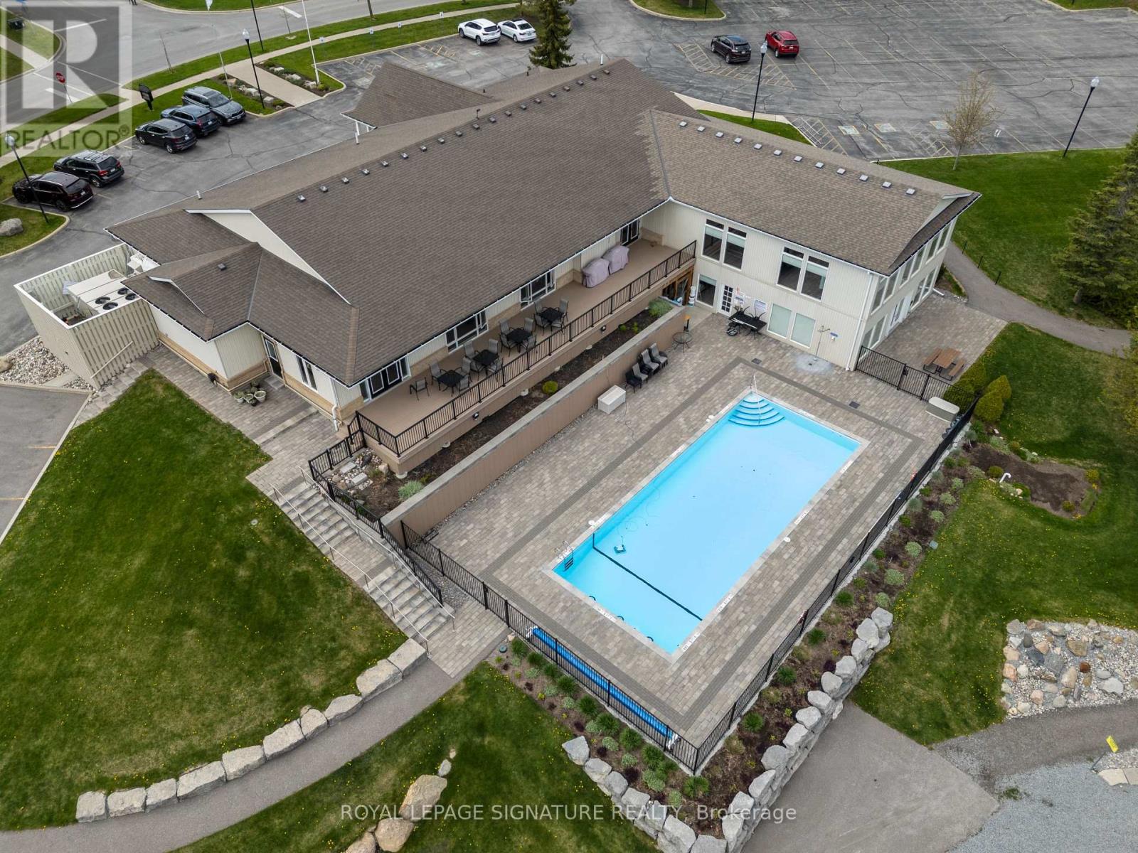 Property at 85 HOLTBY COURT image 5