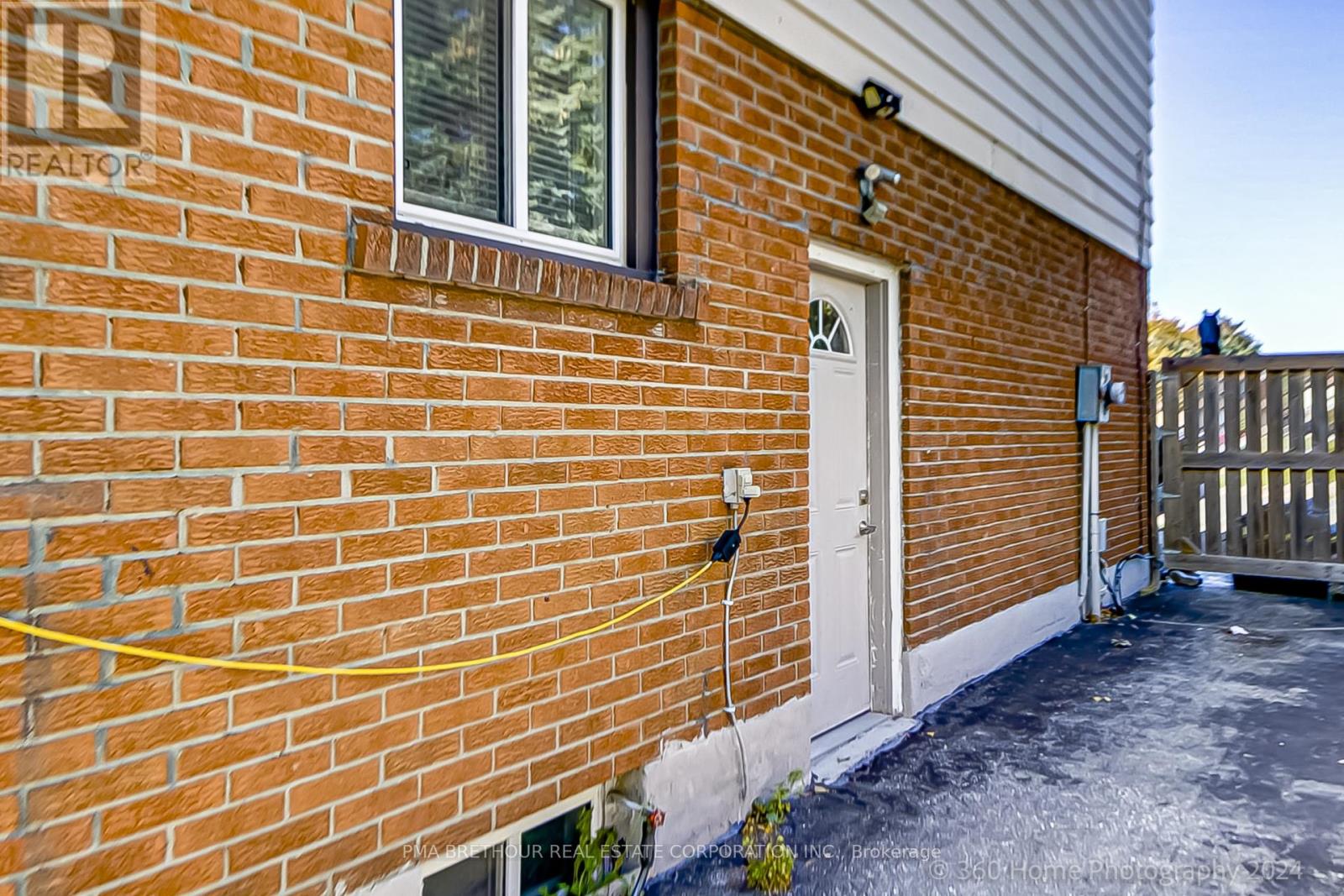 379 Dwight Avenue, Oshawa, Ontario  L1J 1K8 - Photo 17 - E12151767