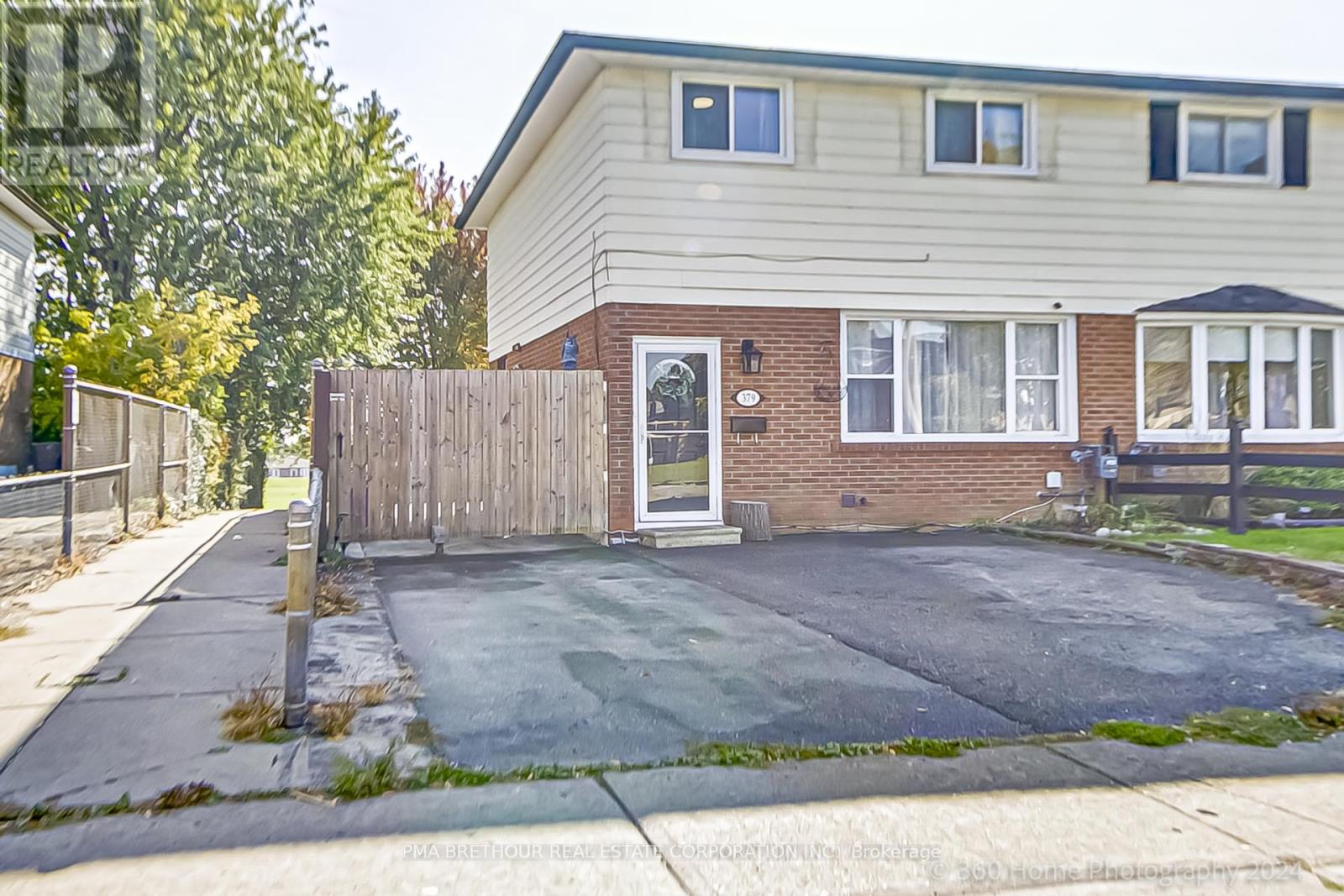 Property at 379 DWIGHT AVENUE image 2