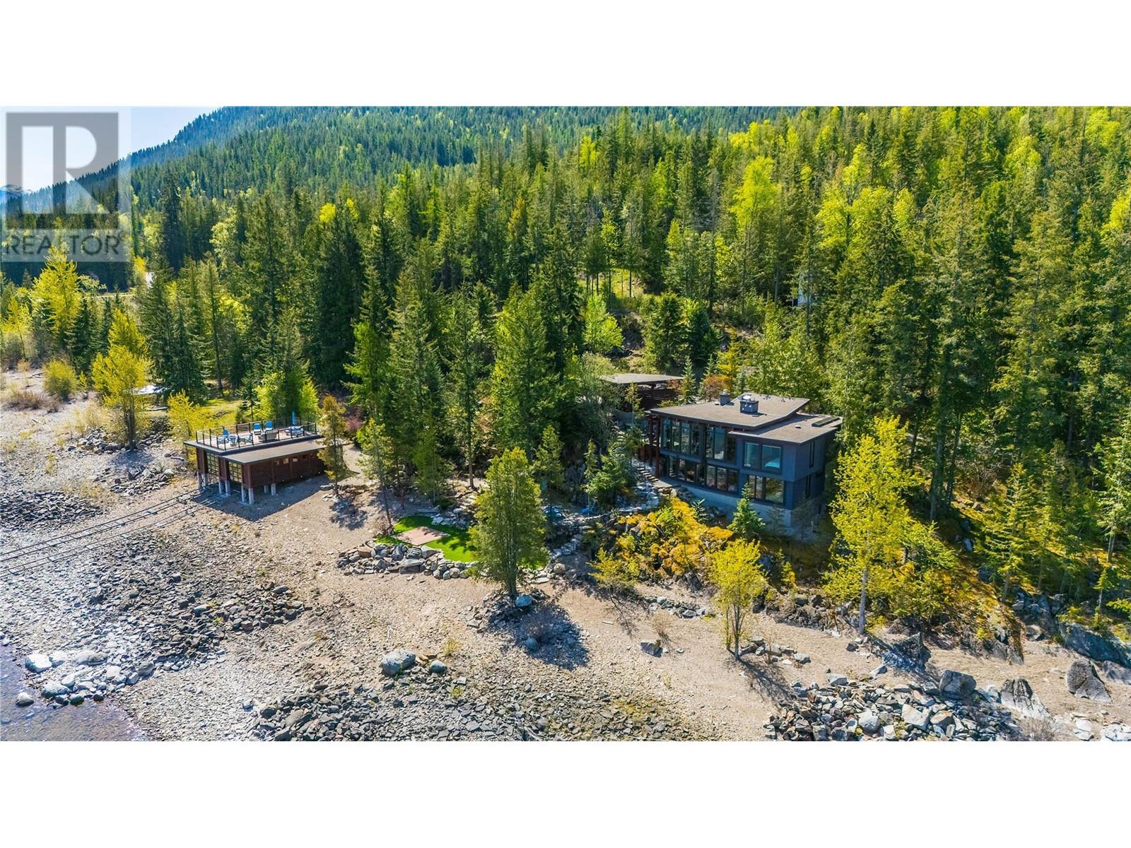 285 KOOTENAY LAKE Road, Procter, British Columbia