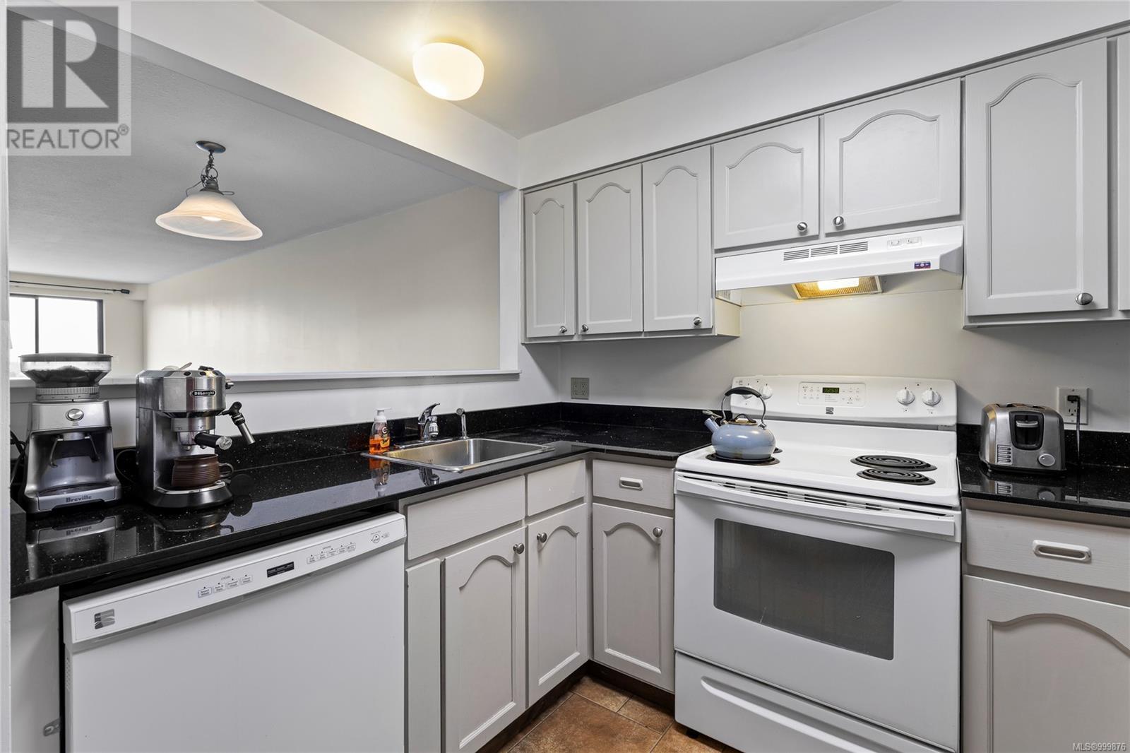 Property at 209 30 Cavan St image 5