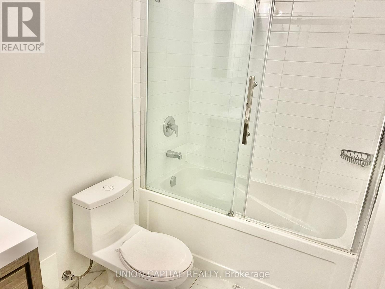 1004 - 10 Rouge Valley Drive W, Markham, Ontario  L6G 0G9 - Photo 9 - N12151732