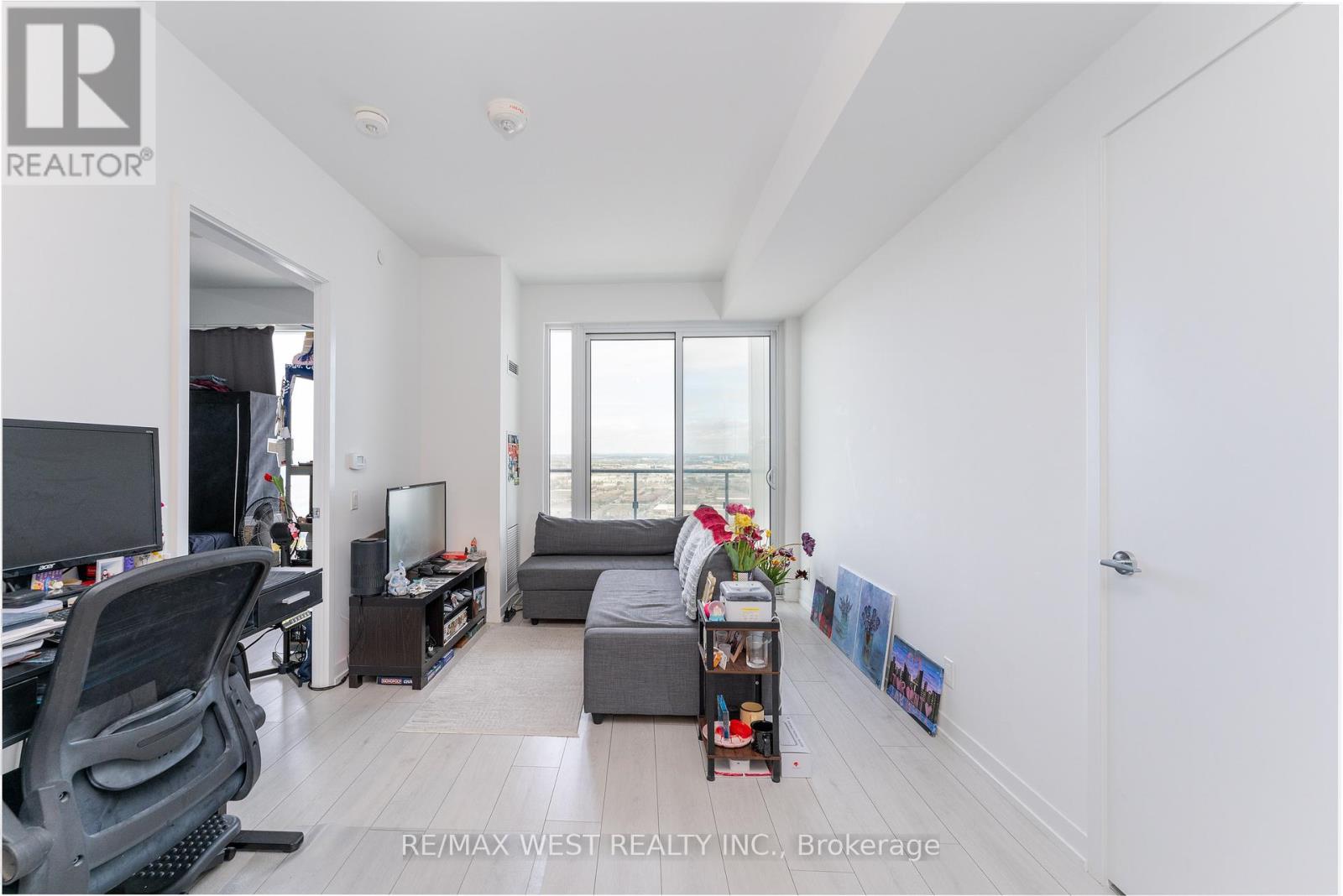 3212 - 898 Portage Parkway, Vaughan, Ontario  L4K 0J6 - Photo 12 - N12151735
