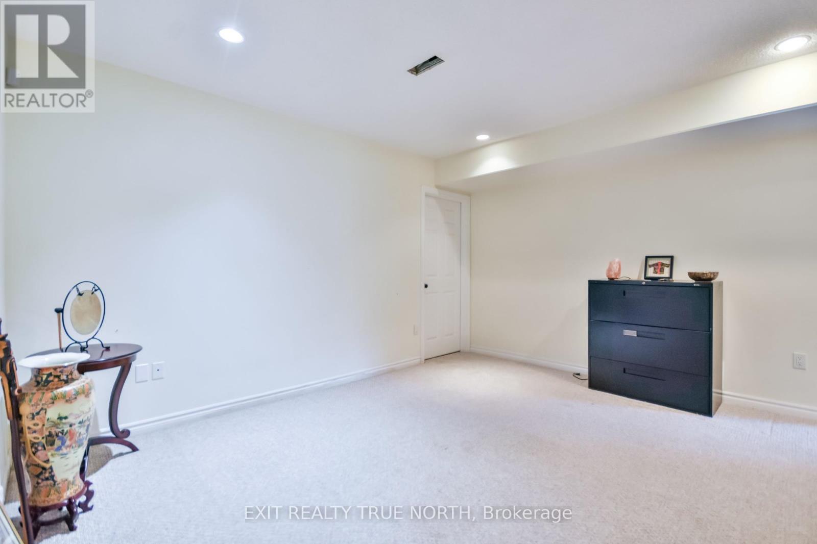44 Graham Street, Springwater, Ontario  L0L 1P0 - Photo 32 - S12151617