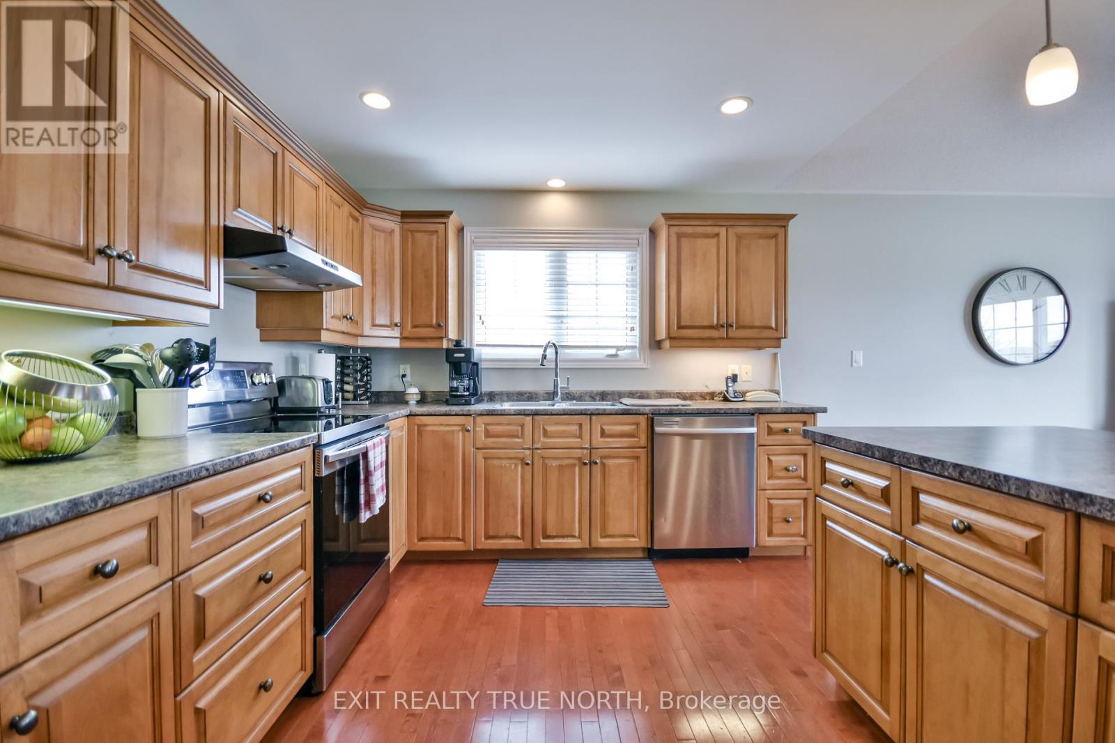 44 Graham Street, Springwater, Ontario  L0L 1P0 - Photo 7 - S12151617