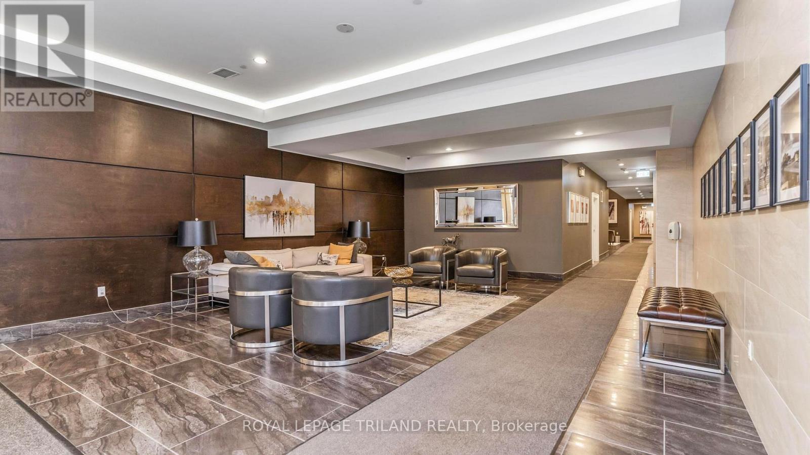 Photo 6 of 44 for 2303 - 330 Ridout Street N