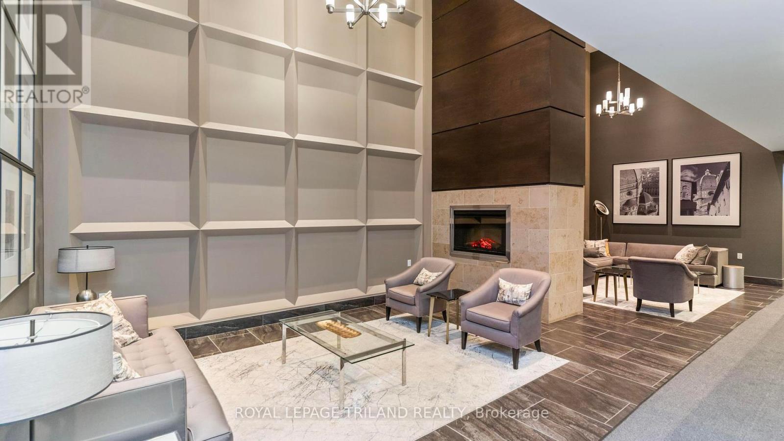 Photo 7 of 44 for 2303 - 330 Ridout Street N