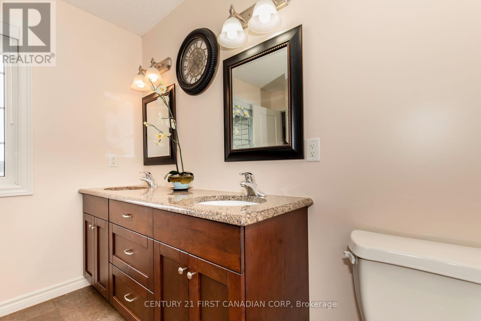 3337 Paulpeel Avenue, London South, Ontario  N6L 0A4 - Photo 22 - X12151822