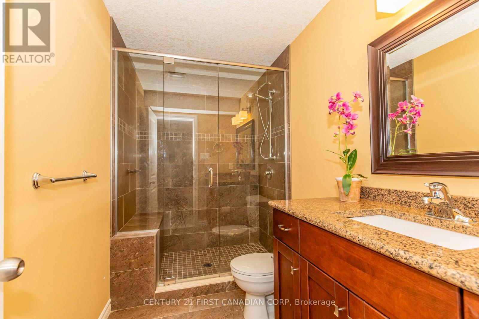 3337 Paulpeel Avenue, London South, Ontario  N6L 0A4 - Photo 37 - X12151822