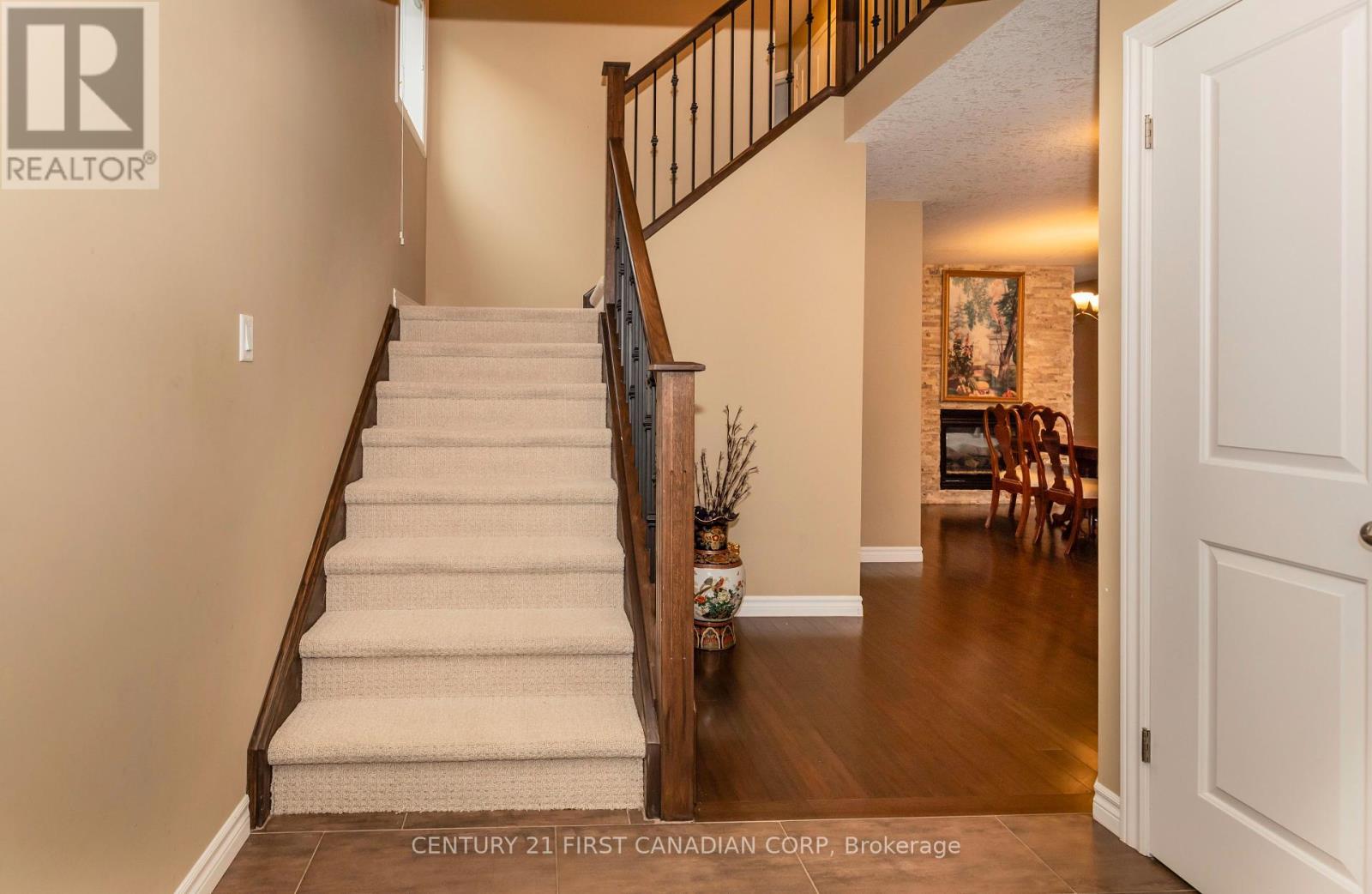 3337 Paulpeel Avenue, London South, Ontario  N6L 0A4 - Photo 6 - X12151822