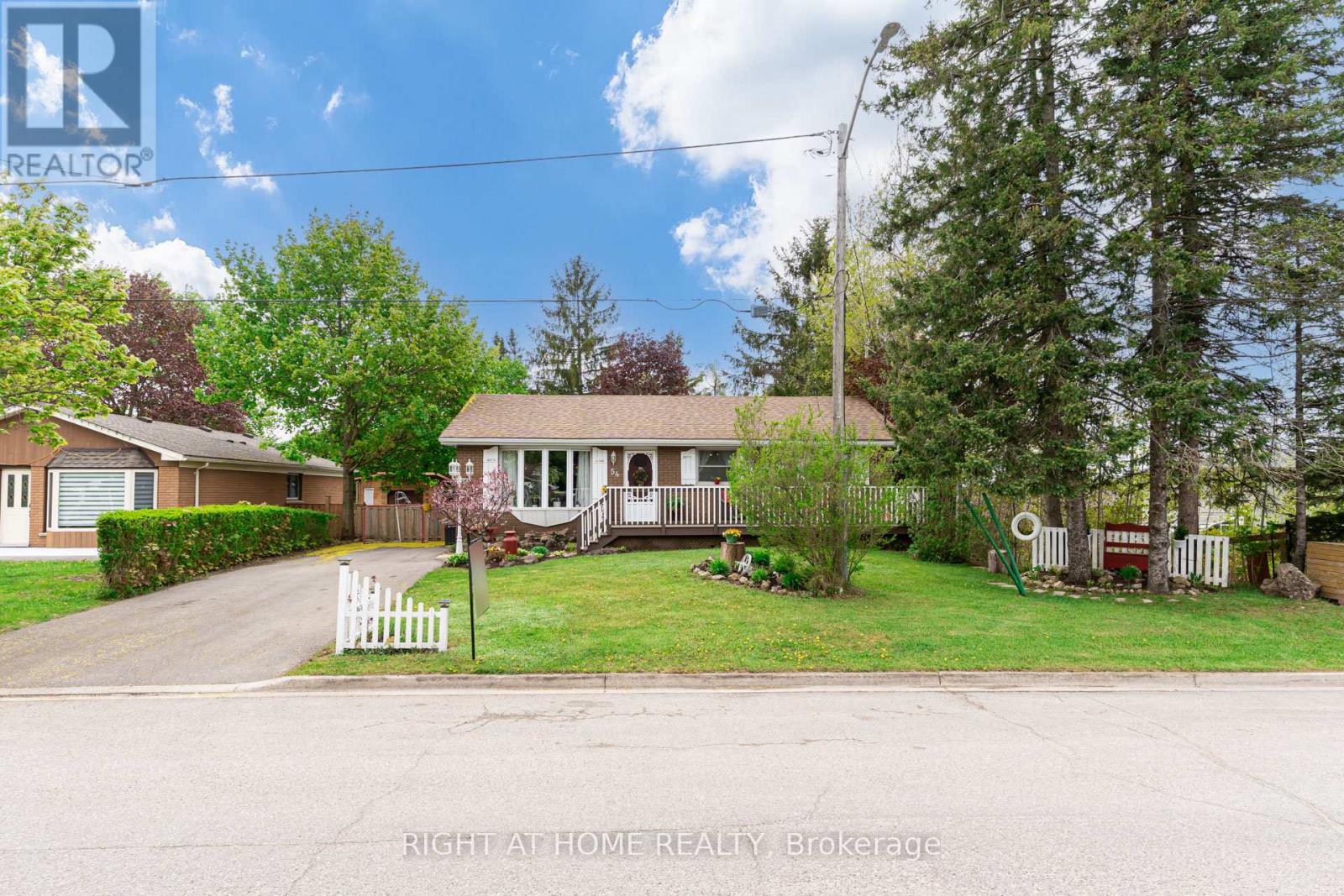 Property at 54 COOK STREET image 2