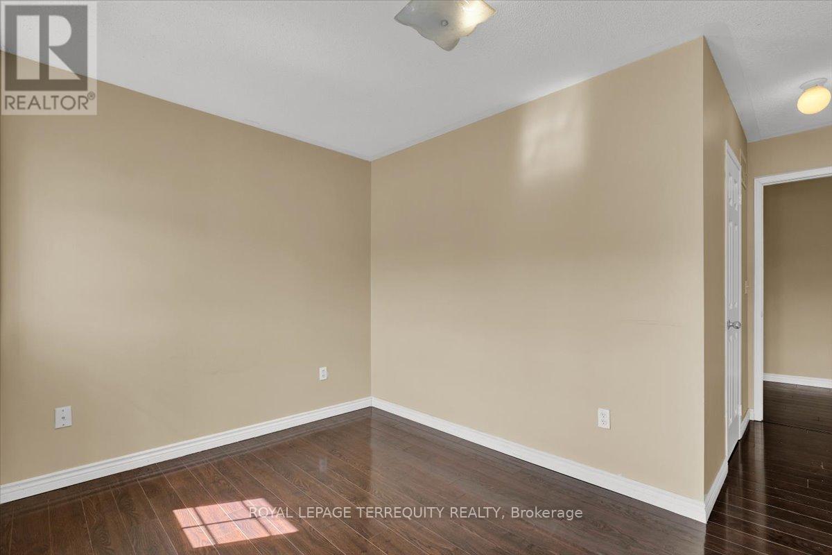 1009 Windbrook Grove, Mississauga, Ontario  L5V 2N7 - Photo 22 - W12151641