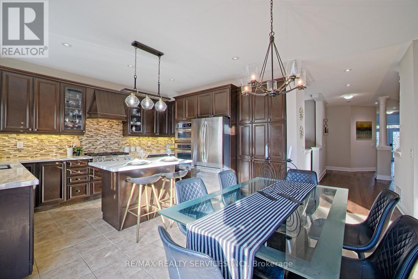 93 Bear Run Road, Brampton, Ontario  L6X 2Z9 - Photo 14 - W12151648