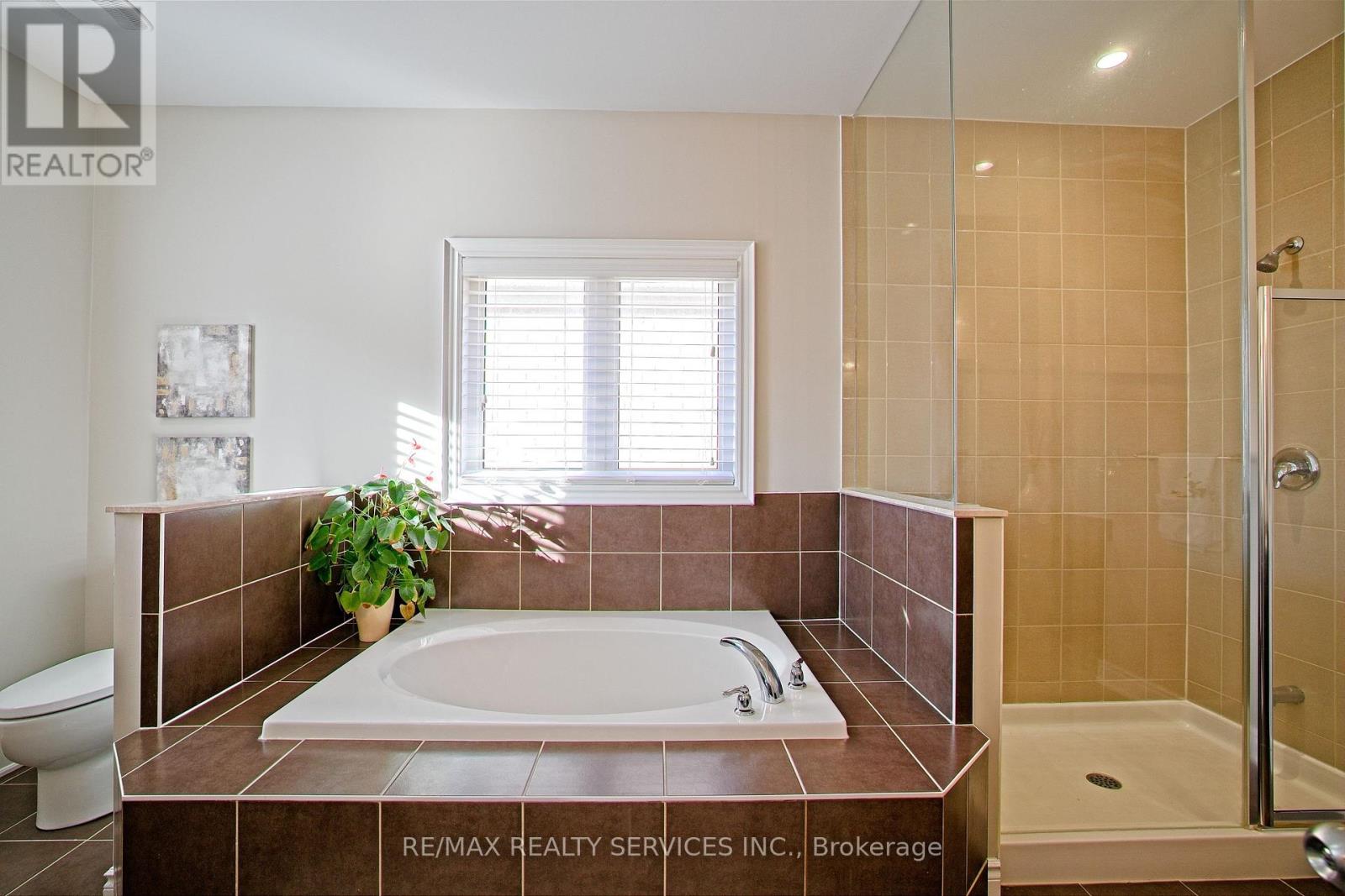 93 Bear Run Road, Brampton, Ontario  L6X 2Z9 - Photo 28 - W12151648