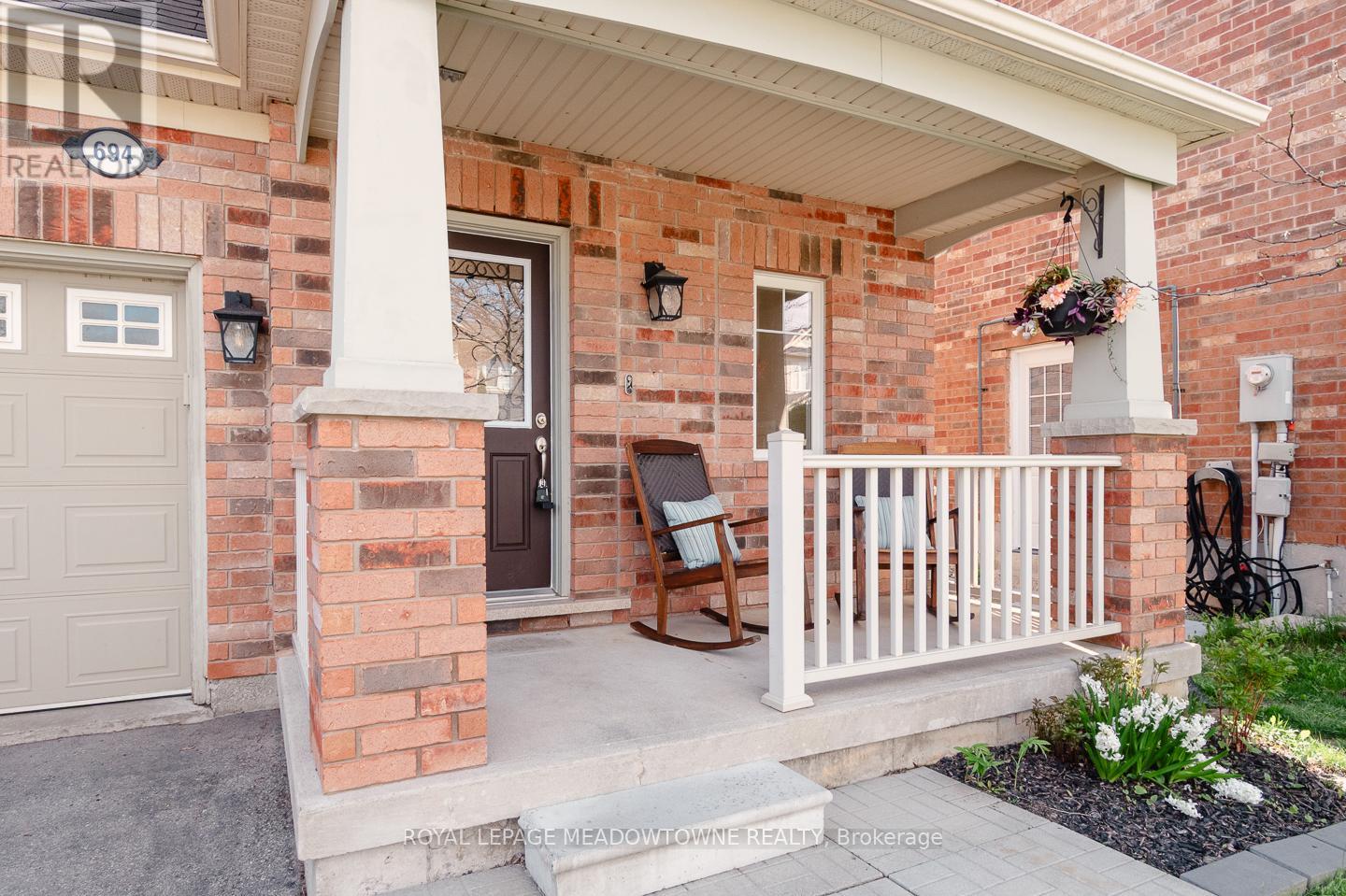 Property at 694 RAYNER COURT image 2