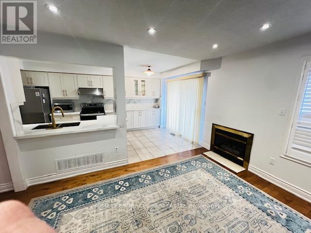 112 - 5230 Glen Erin Drive, Mississauga, Ontario  L5M 5Z7 - Photo 10 - W12151772