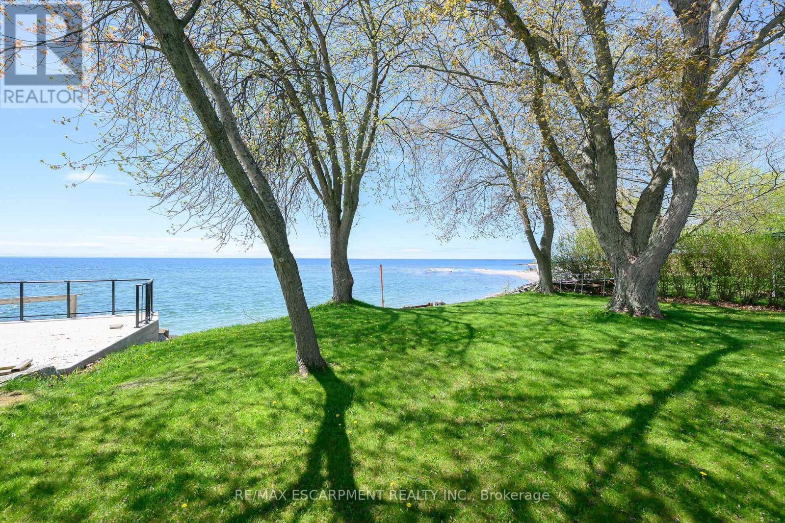 13 Horseshoe Bay Road, Haldimand, Ontario  N1A 2W8 - Photo 7 - X12151678
