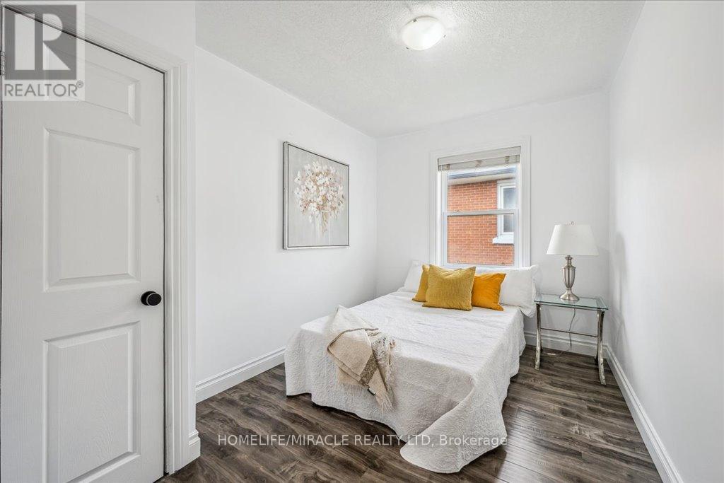570 Victoria Street S, Kitchener, Ontario  N2M 3B1 - Photo 22 - X12151758