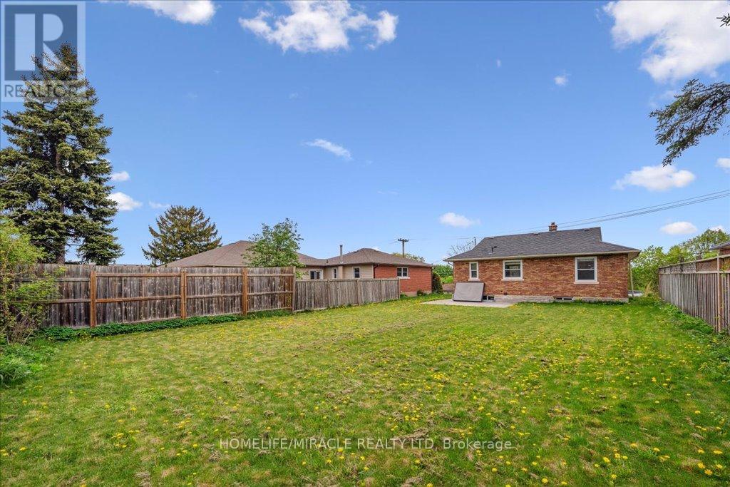570 Victoria Street S, Kitchener, Ontario  N2M 3B1 - Photo 32 - X12151758