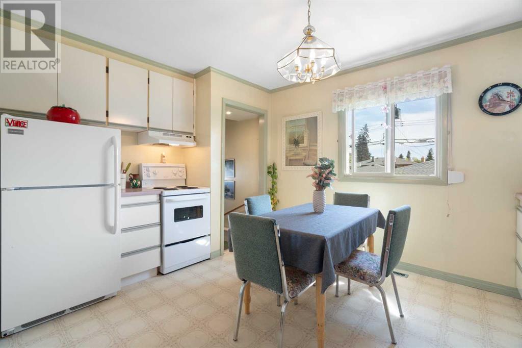 2228 41 Street Se, Calgary, Alberta  T2B 1C7 - Photo 17 - A2220611