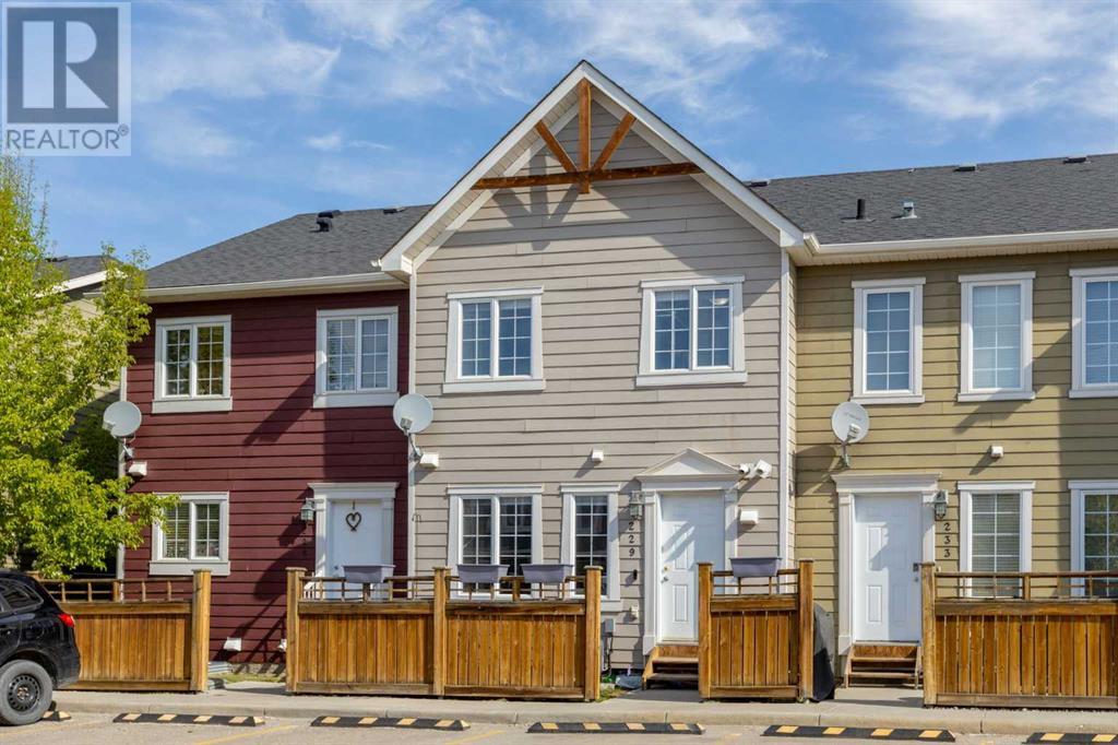 229 Rainbow Falls Manor, Chestermere, Alberta  T1Z 0M4 - Photo 32 - A2221200