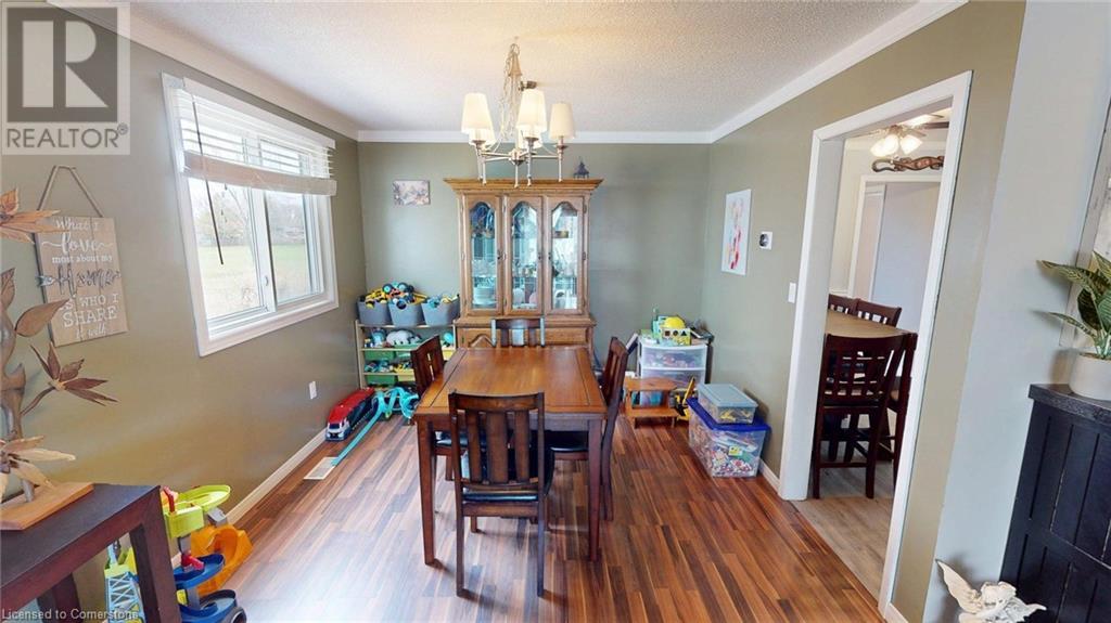12 Silverdale Drive, St. Catharines, Ontario  L2M 3N1 - Photo 5 - 40721997
