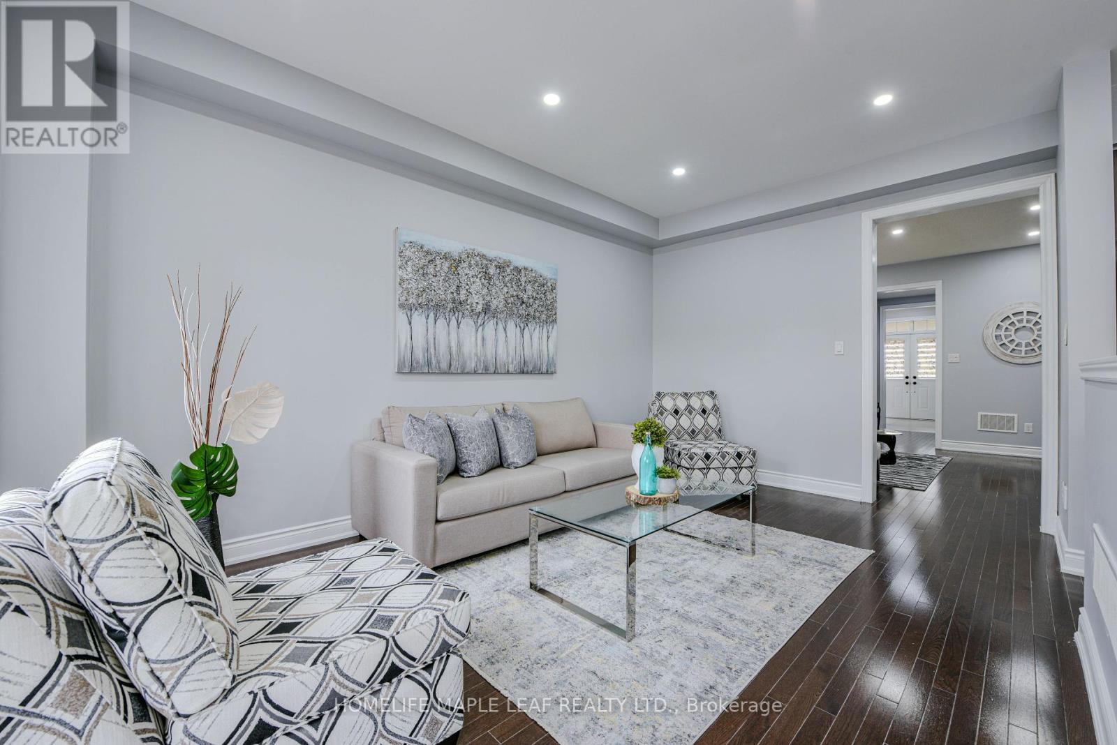 15 Orangeblossom Trail, Brampton, Ontario  L6X 3B4 - Photo 12 - W12150990