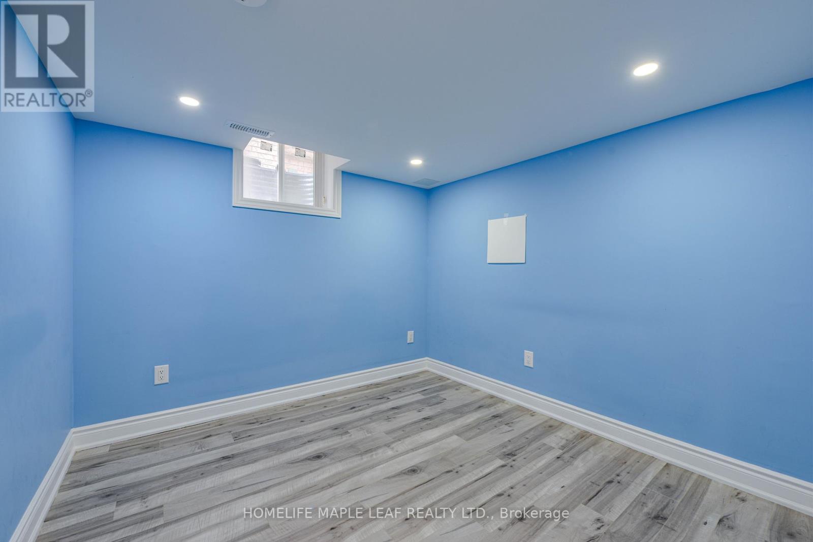 15 Orangeblossom Trail, Brampton, Ontario  L6X 3B4 - Photo 39 - W12150990