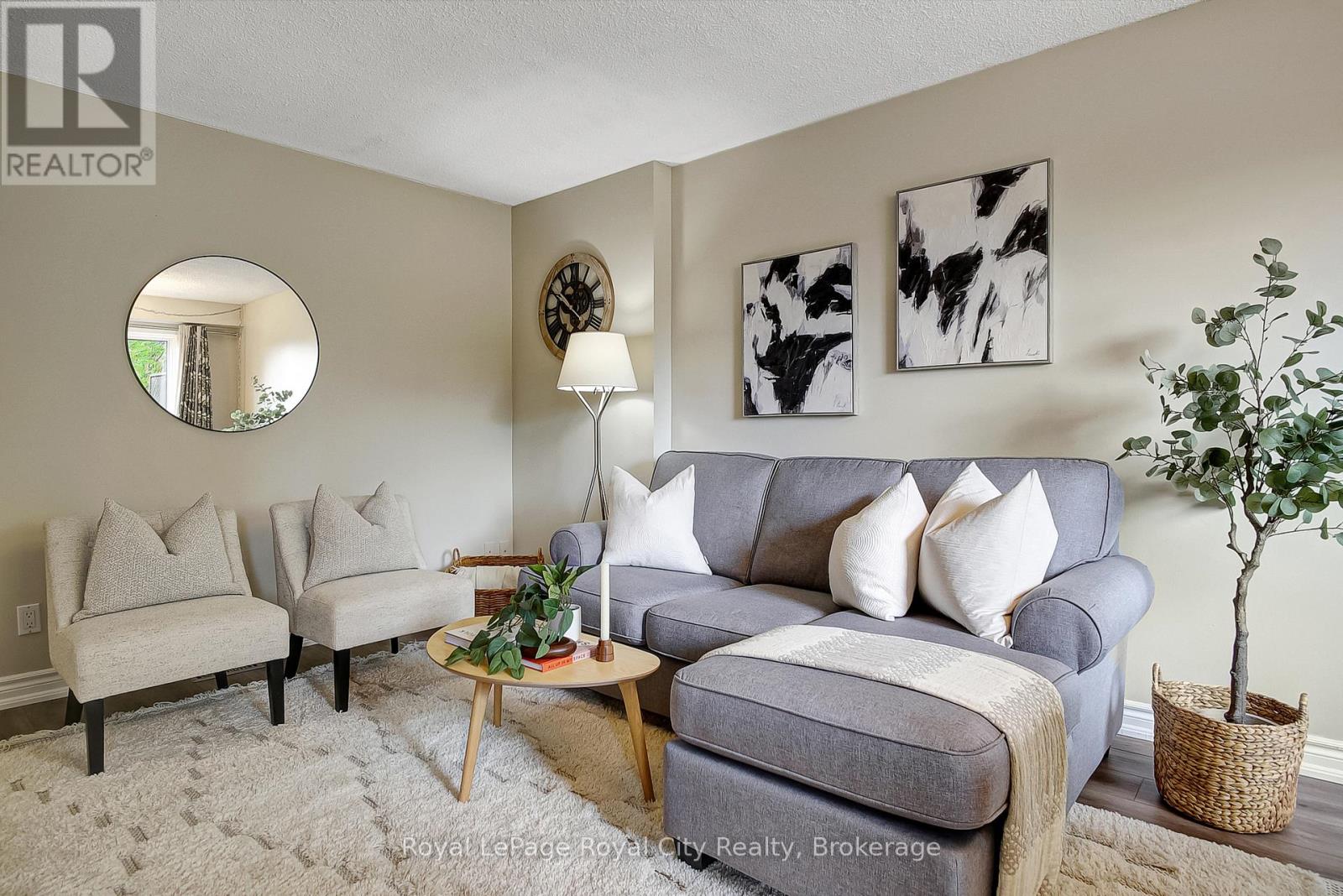42 - 16 Hadati Road, Guelph (Grange Road), Ontario  N1E 6M2 - Photo 4 - X12151832