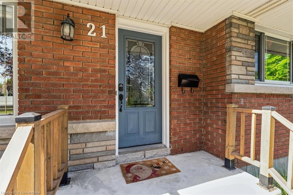 21 Kilbourne Crescent, St. Catharines, Ontario  L2M 3E3 - Photo 9 - 40729189
