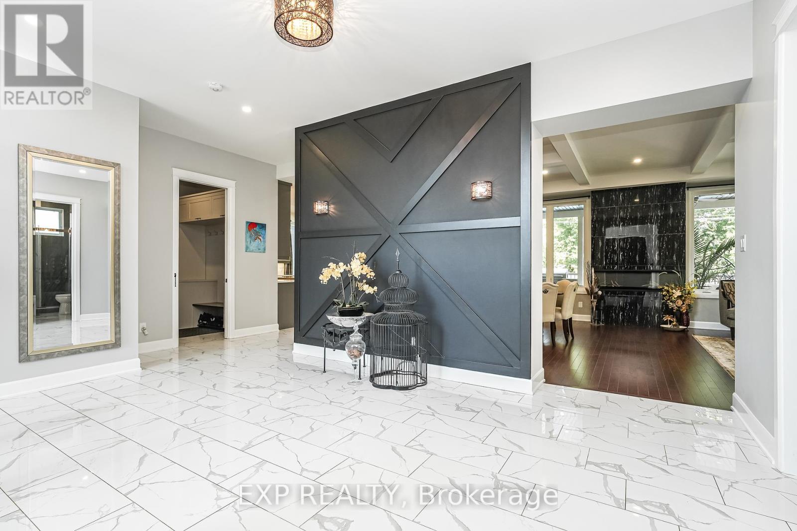 7 Phillip Drive, Ottawa, Ontario  K2E 6R6 - Photo 12 - X12151803