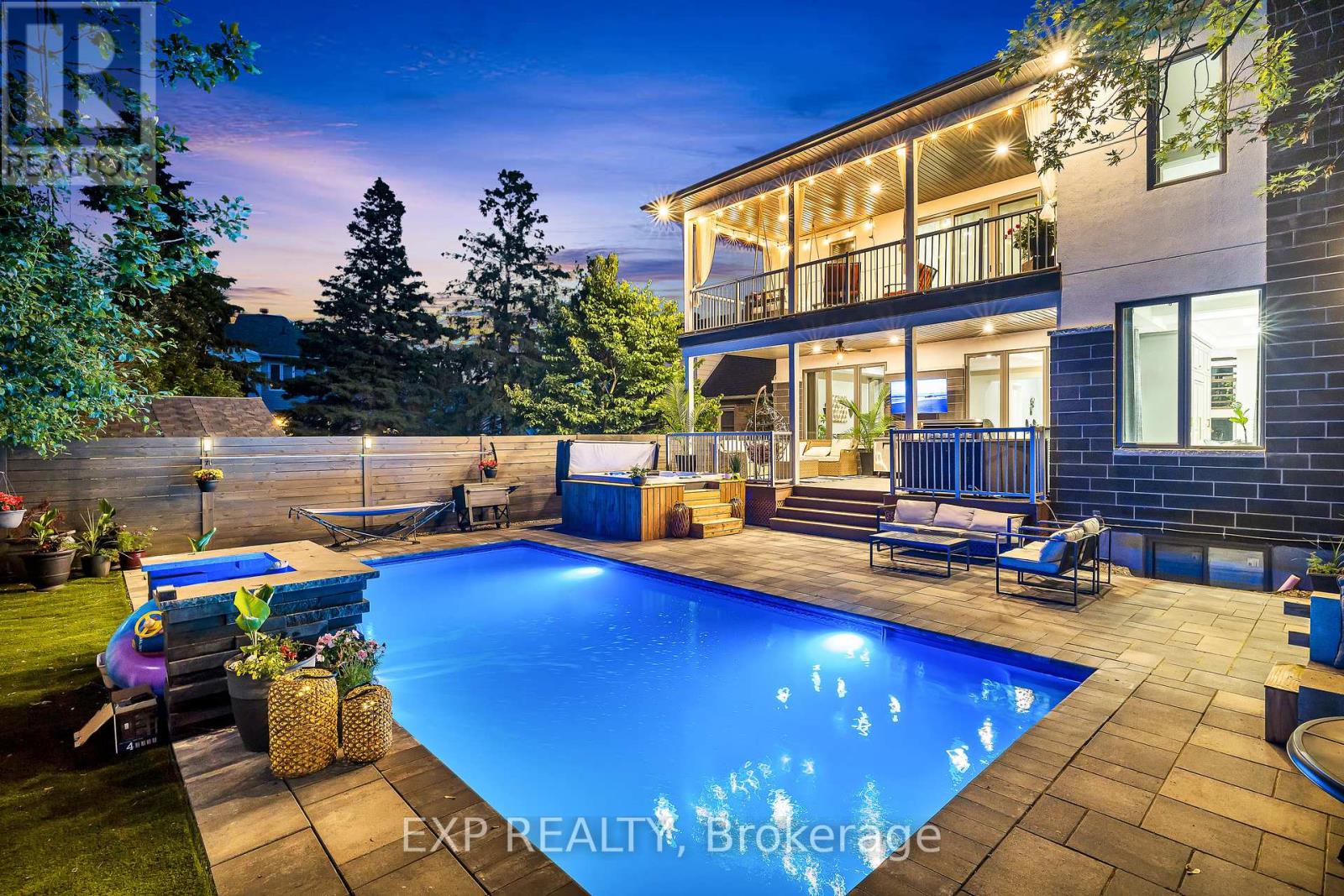 7 Phillip Drive, Ottawa, Ontario  K2E 6R6 - Photo 30 - X12151803