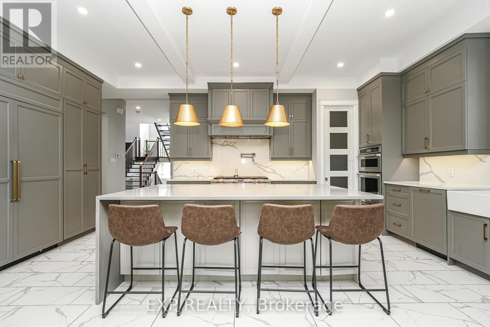 7 Phillip Drive, Ottawa, Ontario  K2E 6R6 - Photo 4 - X12151803