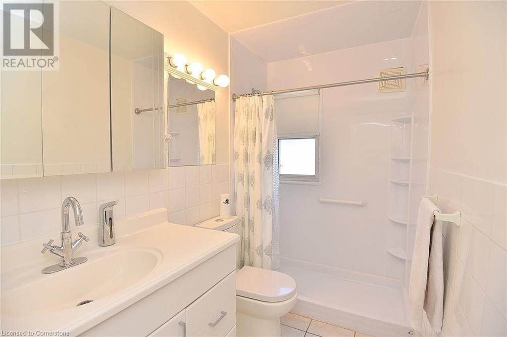 16 Empress Avenue, Hamilton, Ontario  L9A 1M2 - Photo 21 - 40729312