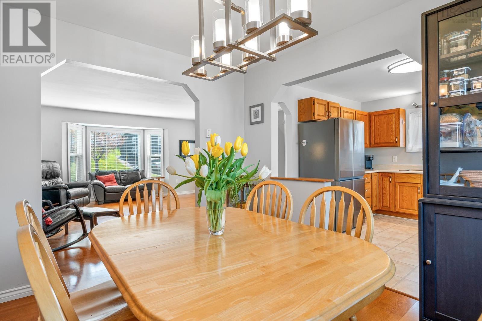 Property at 36 Boxwood Crescent image 5