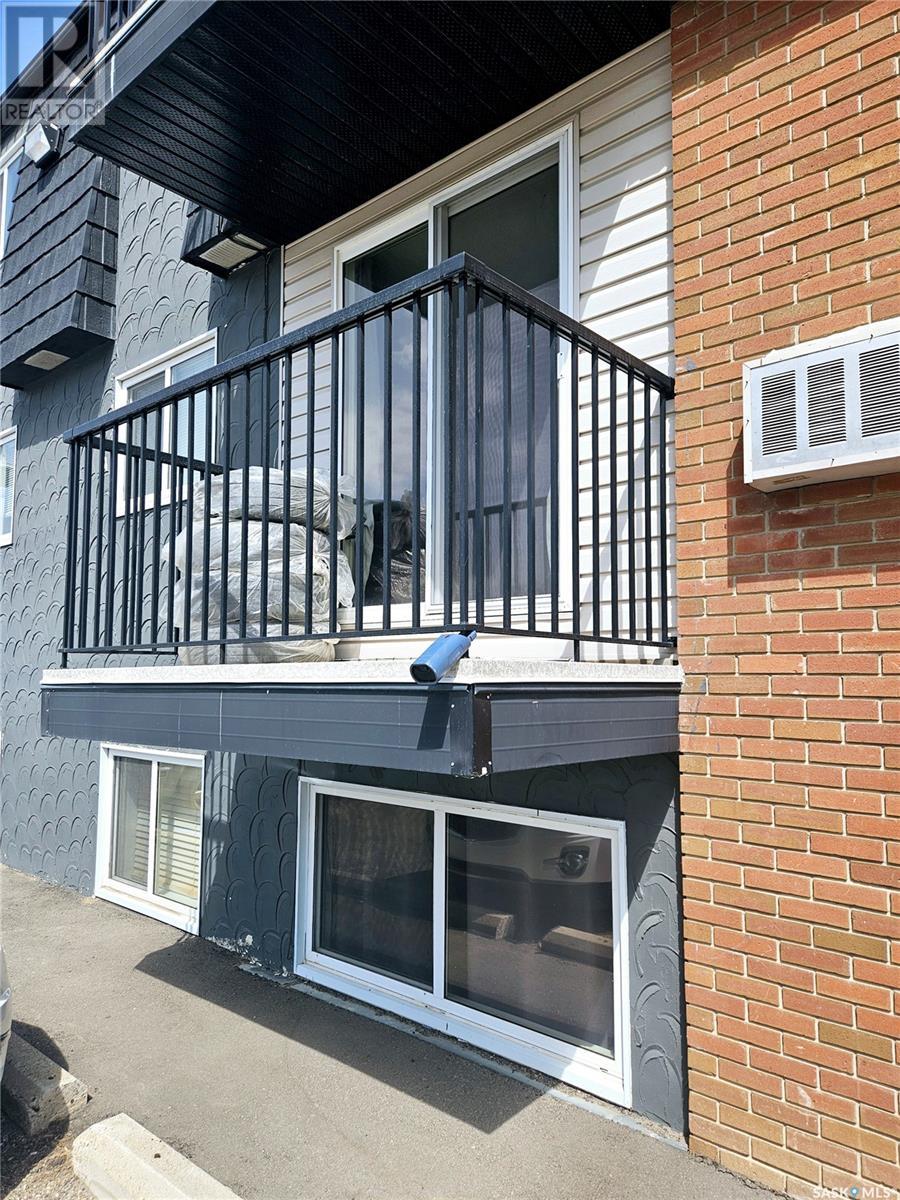 Property at 11 115 Acadia DRIVE image 3