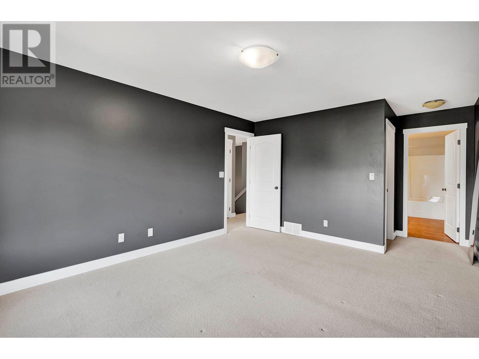 2074 Highland Place, Kamloops, British Columbia  V2E 0E8 - Photo 20 - 10347833