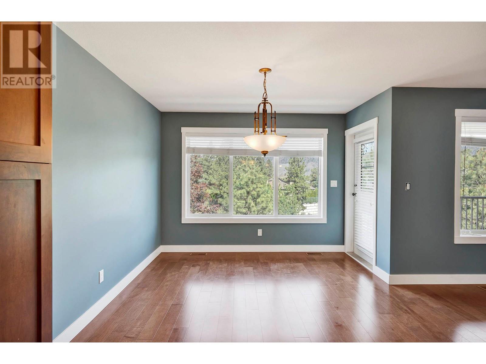 2074 Highland Place, Kamloops, British Columbia  V2E 0E8 - Photo 14 - 10347833