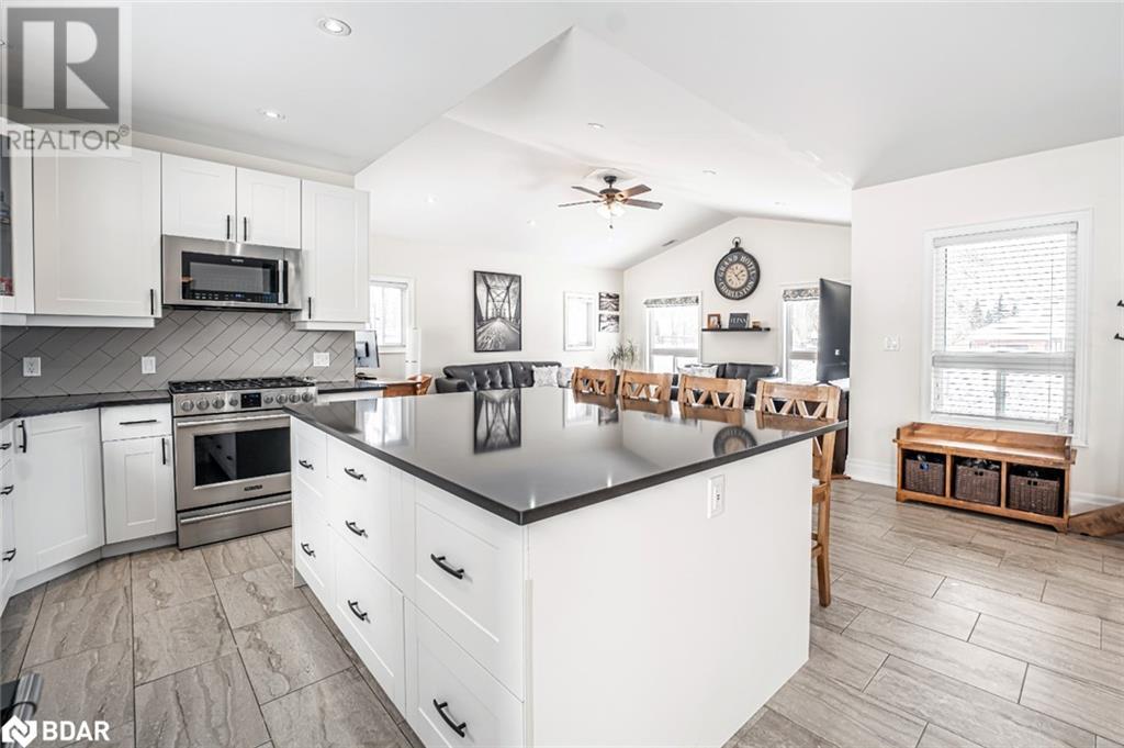 219 Cox Mill Road, Barrie, Ontario  L4N 4G6 - Photo 6 - 40729366