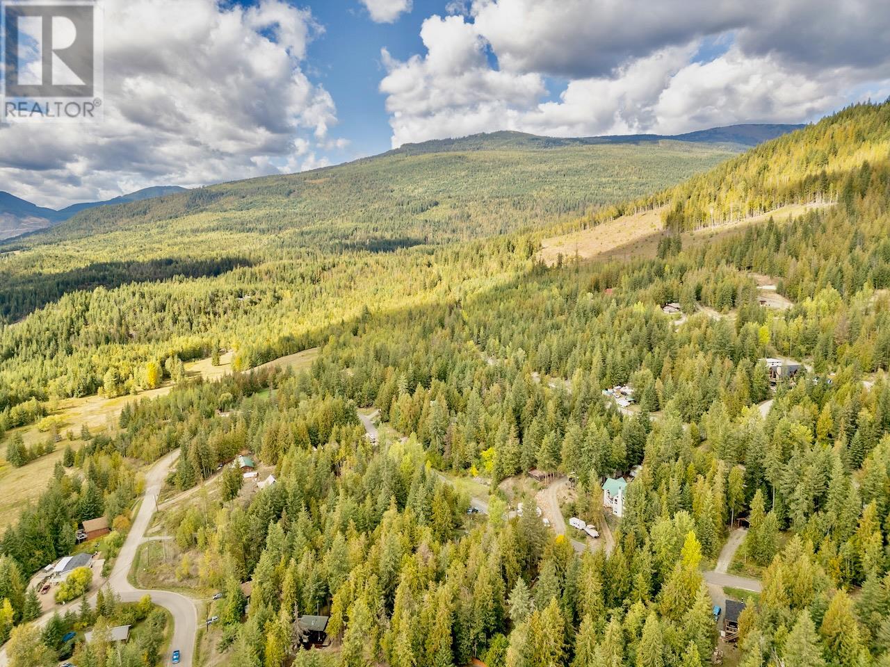 7281 Birch Close Lot# 84, Anglemont, British Columbia  V0E 1M8 - Photo 36 - 10347930