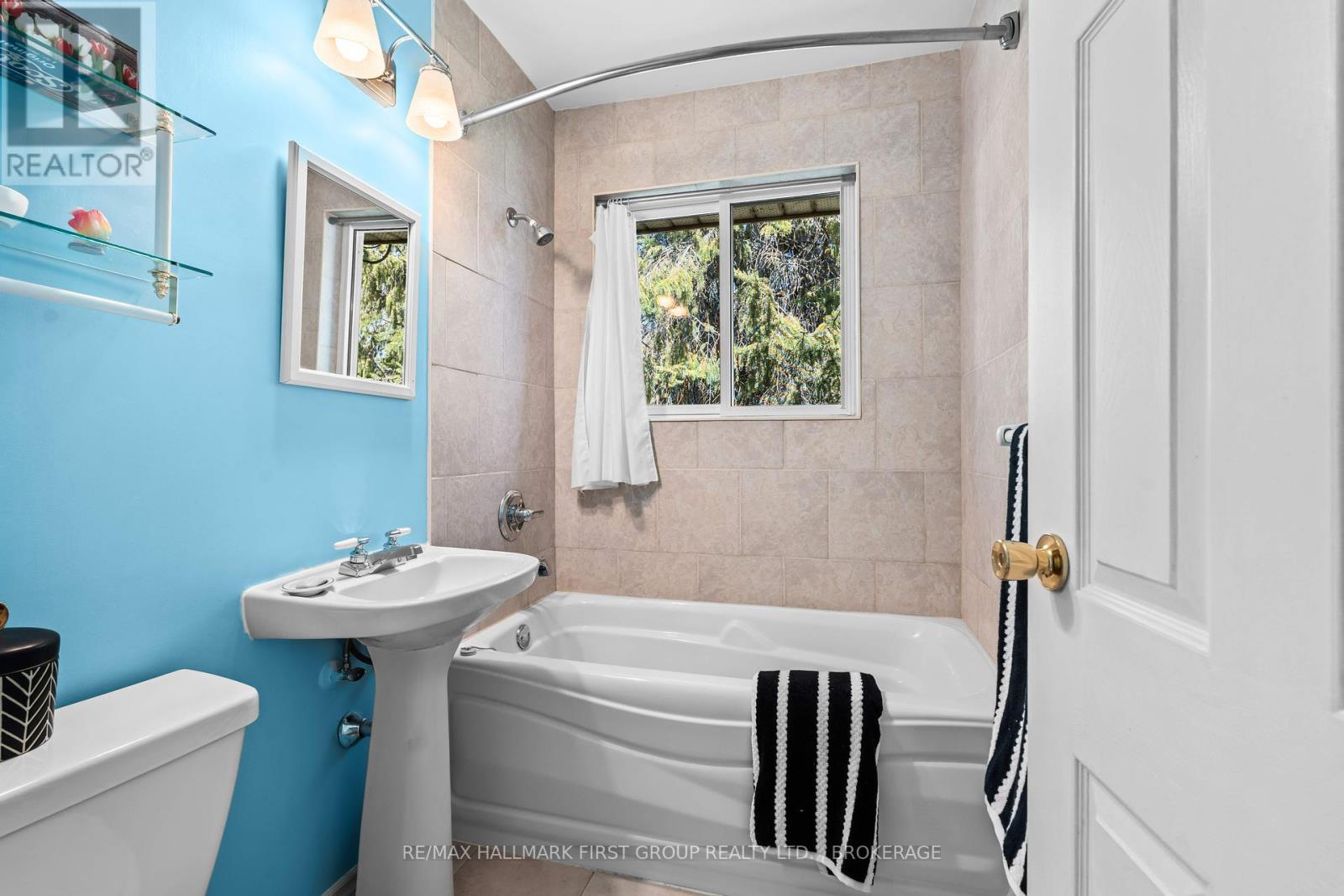 4220 Bath Road, Kingston, Ontario  K7M 4Y7 - Photo 25 - X12151874