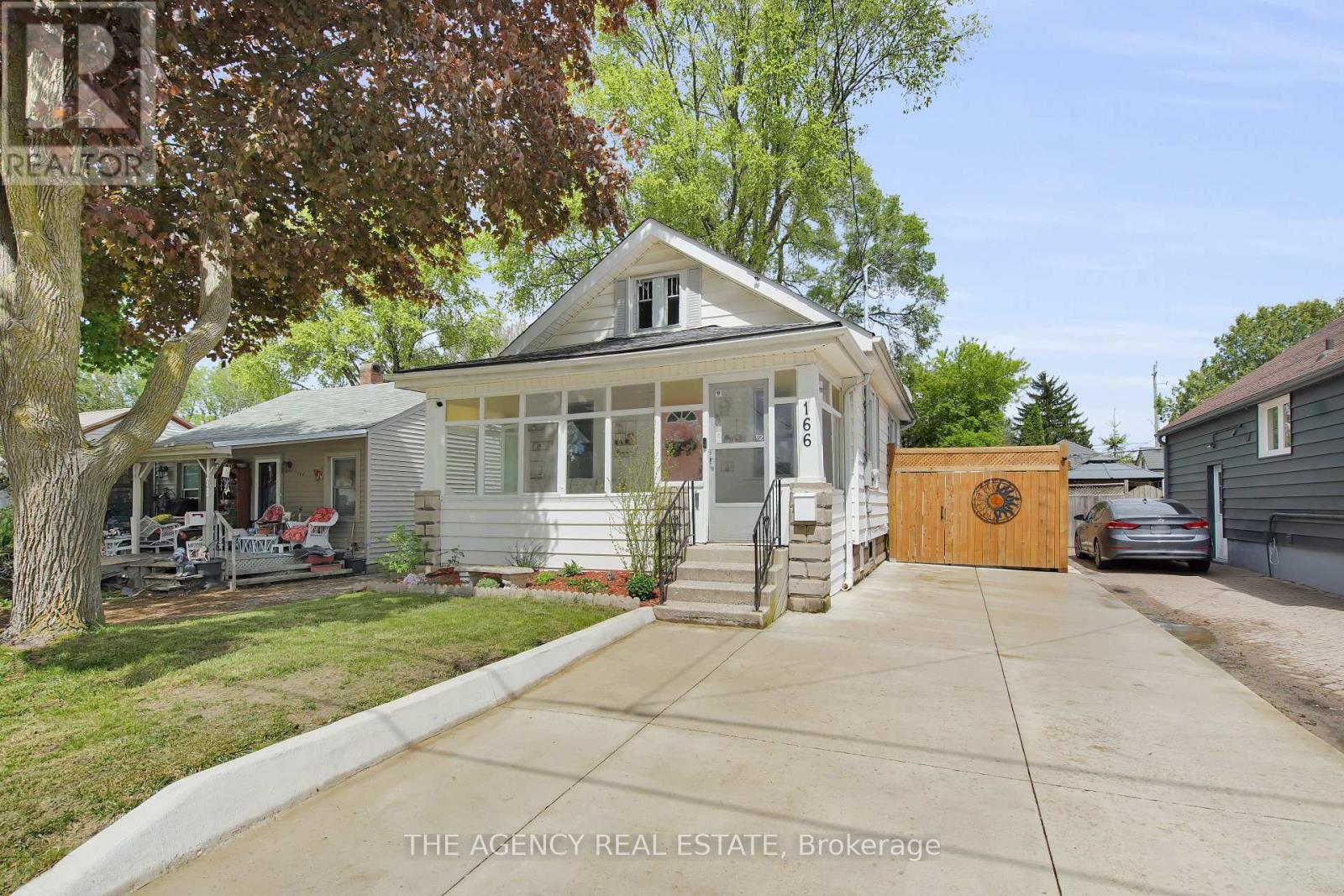 Property at 166 GILES STREET image 3