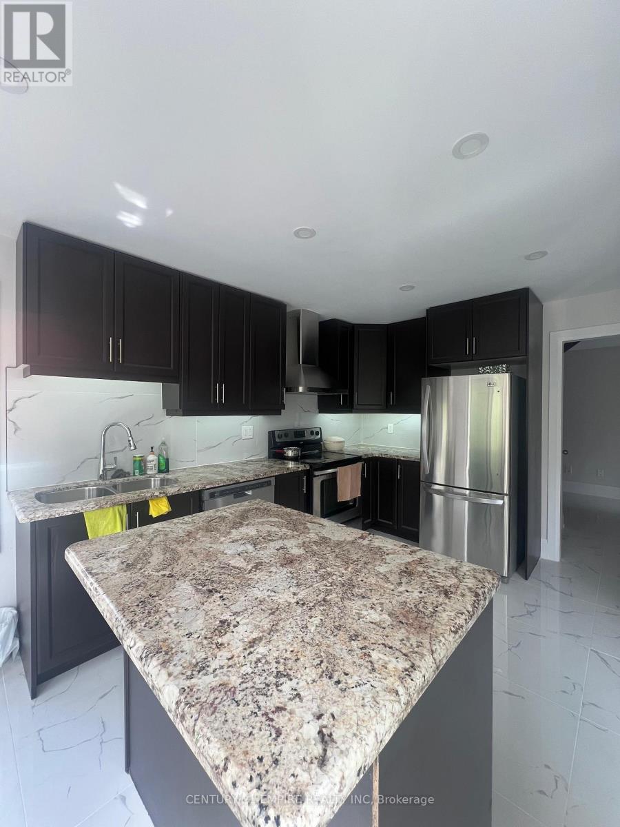 42 Dundalk Crescent, Brampton (Heart Lake West), Ontario  L6Z 2V1 - Photo 3 - W12151488
