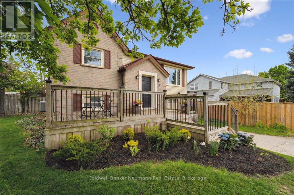 Property at 102 BARNICKE DRIVE image 3