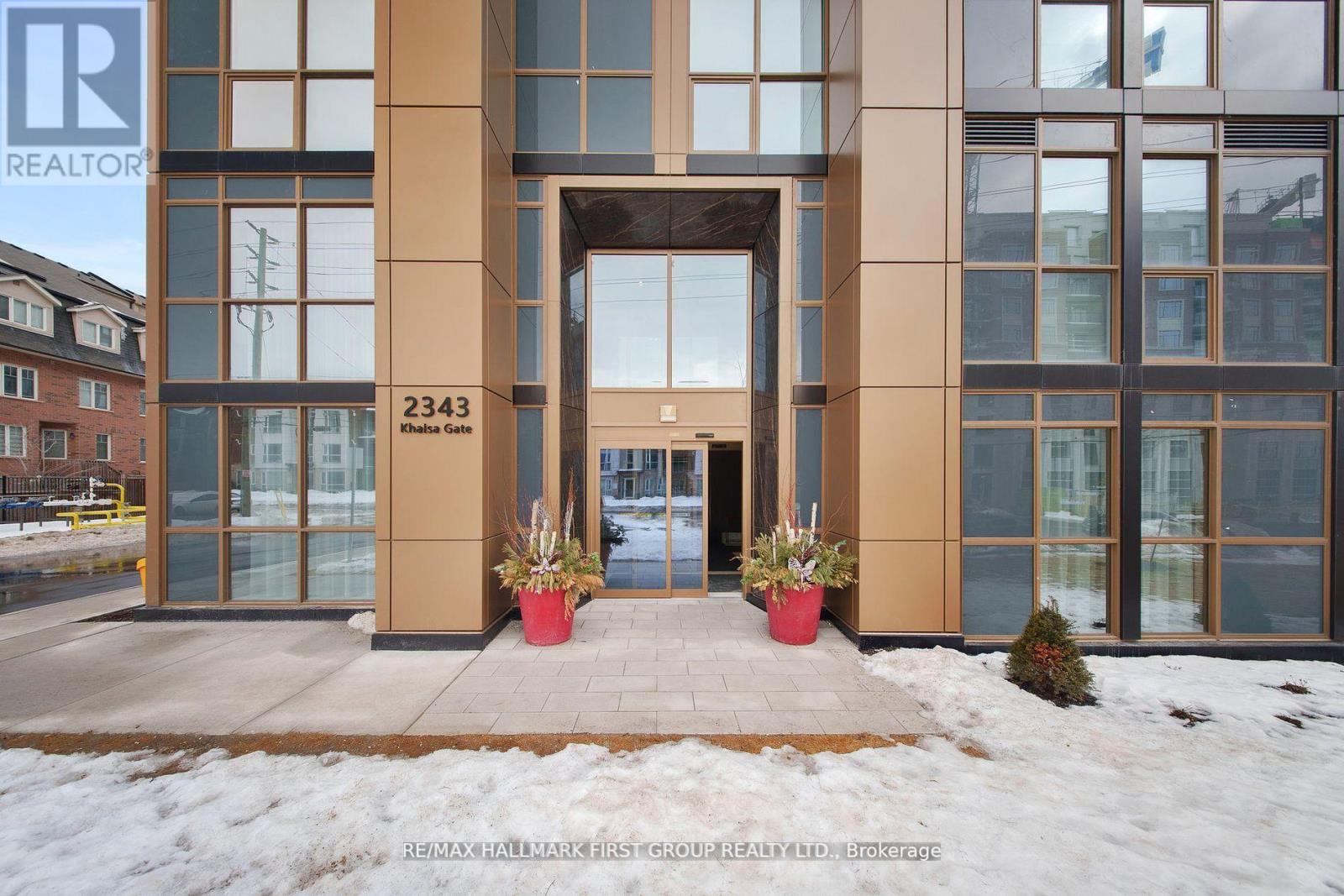 619 - 2343 Khalsa Gate, Oakville, Ontario  L6M 5R6 - Photo 2 - W12151794