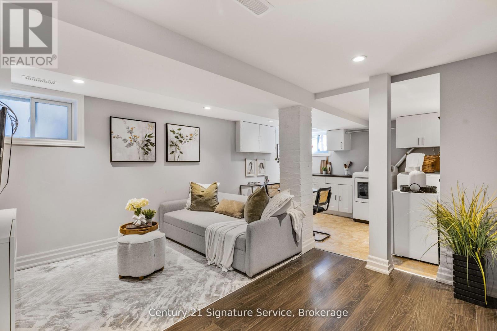 349 Windermere Avenue, Toronto, Ontario  M6S 3L1 - Photo 17 - W12151814
