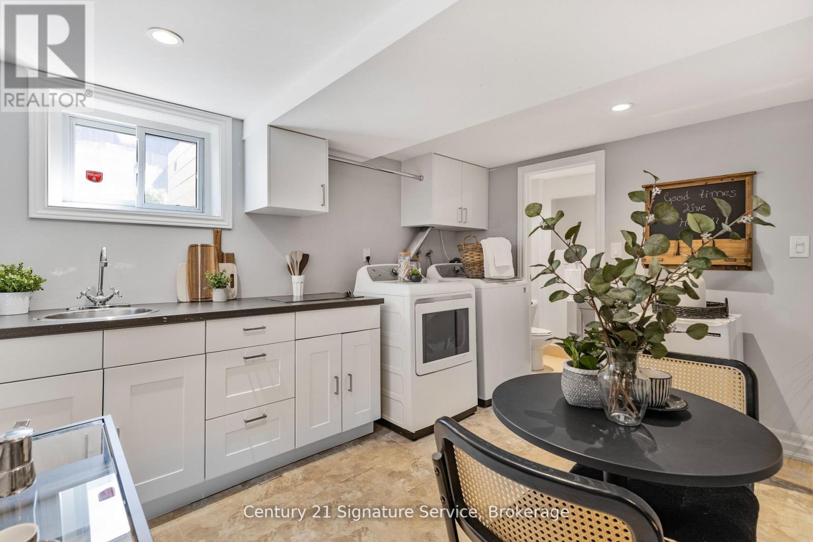 349 Windermere Avenue, Toronto, Ontario  M6S 3L1 - Photo 18 - W12151814