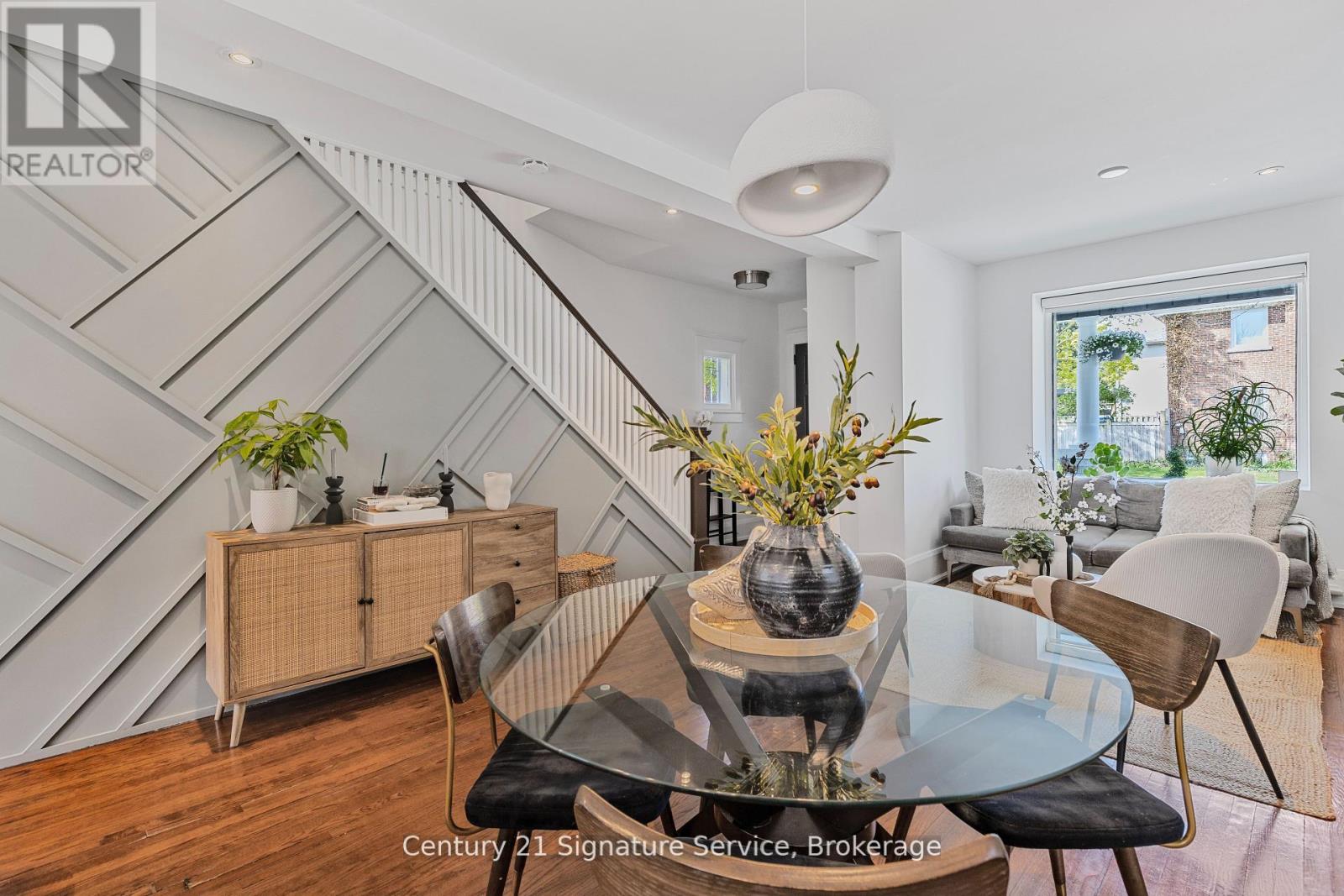 349 Windermere Avenue, Toronto, Ontario  M6S 3L1 - Photo 5 - W12151814