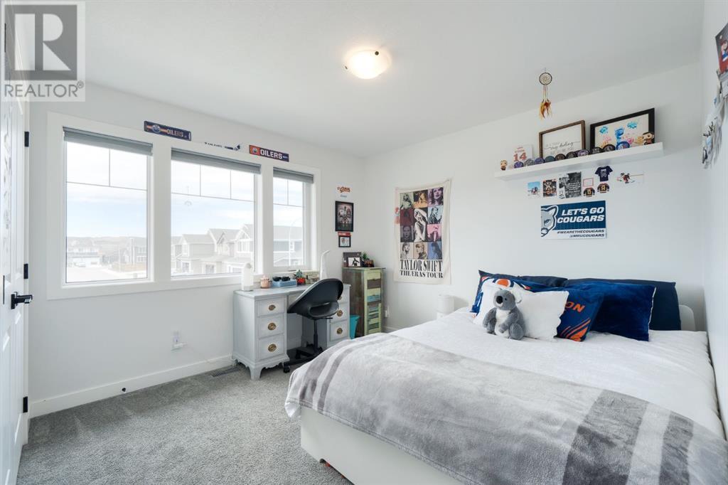 32 Fireside Link, Cochrane, Alberta  T4C 2T1 - Photo 14 - A2221413