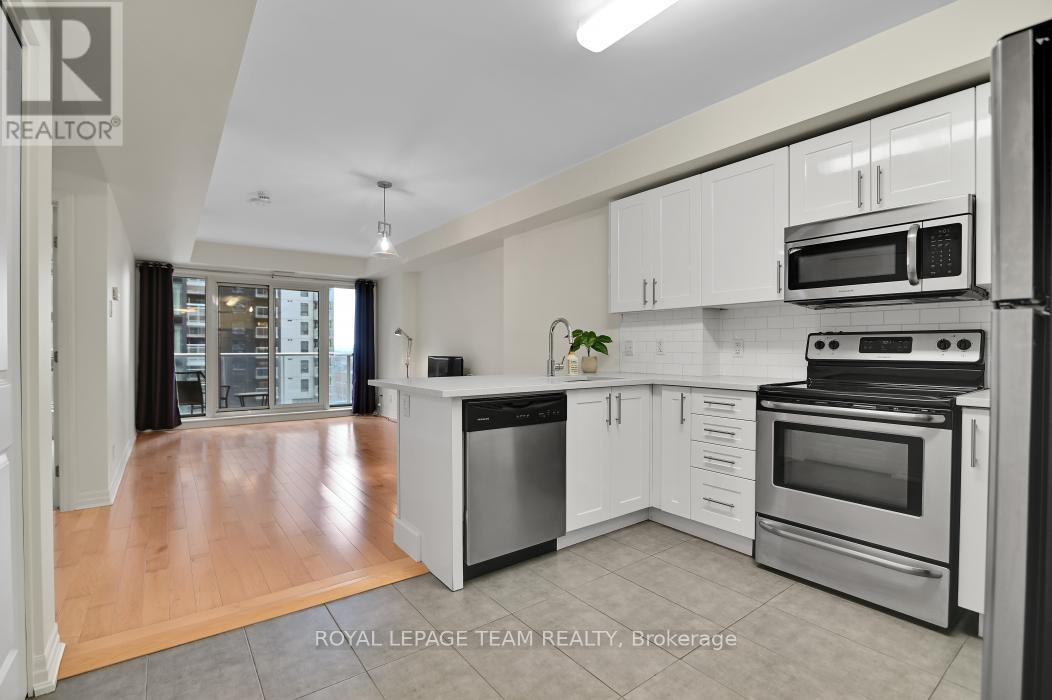 703 - 242 Rideau Street, Ottawa, Ontario  K1N 0B7 - Photo 4 - X11947737